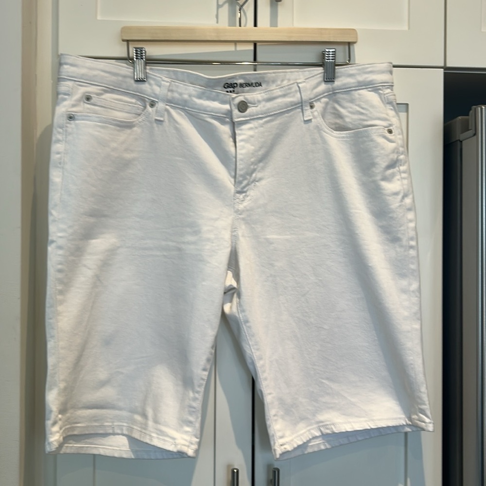 GAP White Bermuda Shorts Women Size 18 - Picture 10 of 13